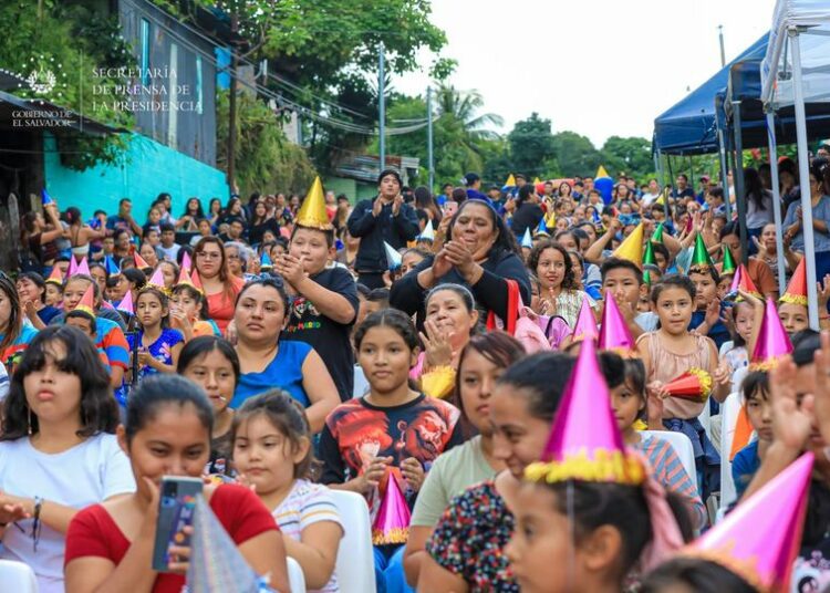 Gobierno anuncia creación de otros 5 CUBO, durante celebraciones del Día del Niño y la Niña