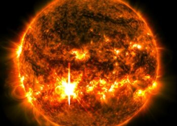 El Sol lanza una «fuerte» llamarada, la segunda más potente del año
