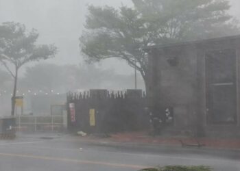 Tifón Krathon deja al menos dos muertos en Taiwán