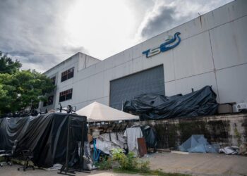 TSE tiene en abandono laptops nuevas, vehículos, teléfonos y mobiliario, denuncia Corte de Cuentas