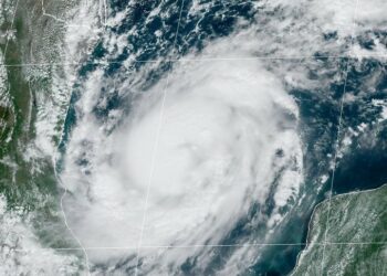 Huracán Milton alcanza récord histórico, sus vientos de 282 km/h lo convierten en el más fuerte del Atlántico en 5 años