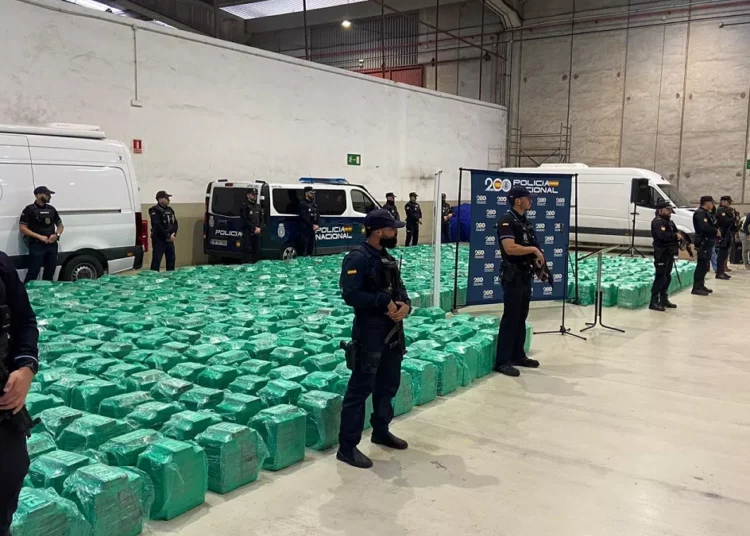 Detenido el jefe de antiblanqueo de la Policía en Madrid con 20 millones de euros emparedados en su casa