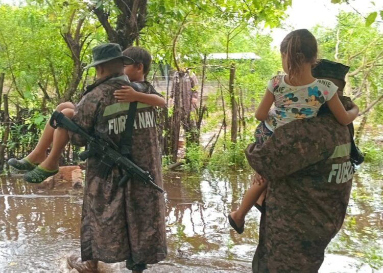 Más de 400 salvadoreños están albergados debido a las lluvias causadas por «Sara»