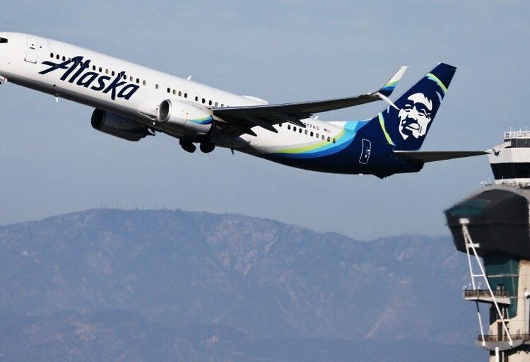 Un hombre evadió la seguridad en aeropuerto de Montana e intentó secuestrar un vuelo de Alaska Airlines