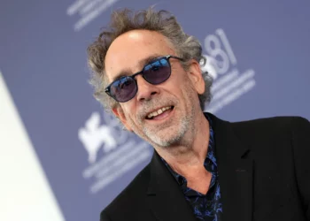 Tim Burton confiesa que IA le da «una extraña sensación de miedo por dentro»