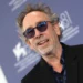 Tim Burton confiesa que IA le da «una extraña sensación de miedo por dentro»