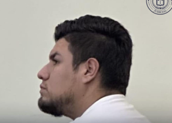 Hombre que golpeó a otro con un envase en el rostro deberá pagar $1,000 para optar por medidas sustitutivas