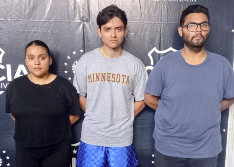 Tres personas son capturados por tráfico ilícito en residencial Altavista, de Ilopango