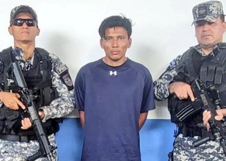 Cae terrorista de la pandilla 18 S en Santa Ana