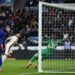 Chelsea vence 2-1 al Leicester y reduce distancia con el Liverpool, líder de la Liga Premier