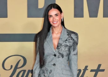 Demi Moore reveló cómo las presiones sobre su cuerpo la llevaron a desarrollar un trastorno alimentario