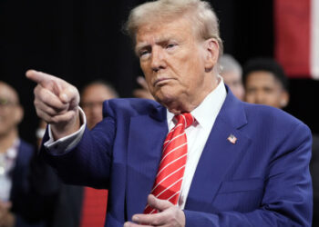 El FBI frustró un plan iraní de asesinato a sueldo dirigido contra Donald Trump