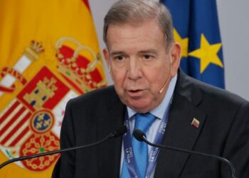 Venezuela solicita a Interpol la captura de González Urrutia