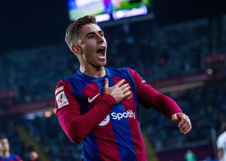 Barcelona extiende contrato de Fermín López hasta 2029 con cláusula de 544 millones de dólares