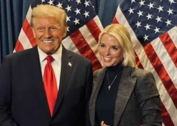 Donald Trump nominó a Pam Bondi para ser fiscal general tras la baja de Matt Gaetz