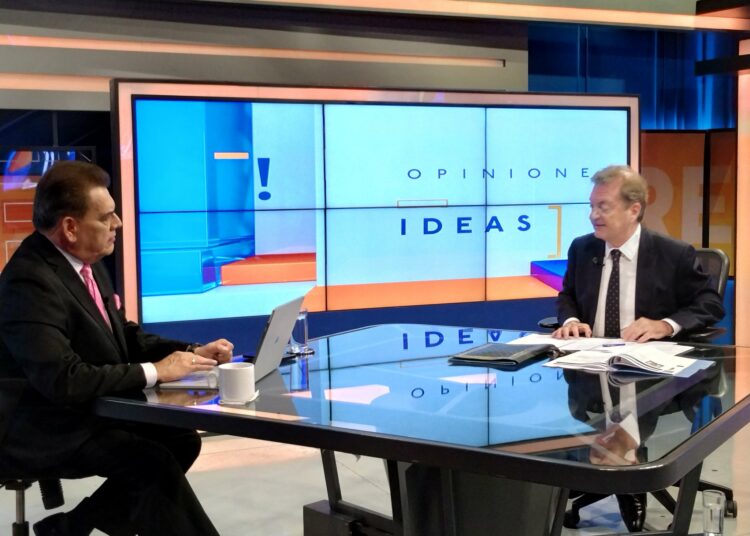 «Definitivamente, El Salvador ya no es lo mismo que era antes»: politólogo francés, Pascal Drouhaud