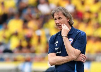 Aficionados de Chile explotan por jugadores que convocó Ricardo Gareca para vital partido ante Perú
