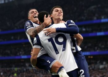 Tottenham Hotspur venció por 4-1 a Aston Villa como local en la Premier League