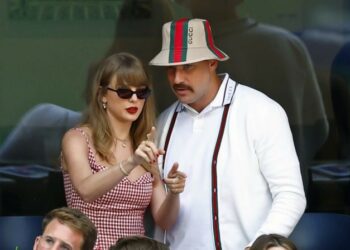 Ladrones irrumpen en las residencias que Travis Kelce compró para compartir con Taylor Swift y la de Patrick Mahomes, estrella de los Chiefs