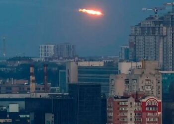 Ucrania reporta masivo ataque ruso con 188 drones