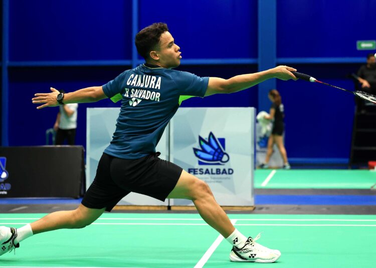 Uriel Canjura avanzó a semis en el VI El Salvador International 2024