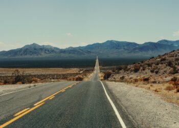 130 sismos sacuden el Valle de la Muerte y los expertos temen que uno más grande sea inminente