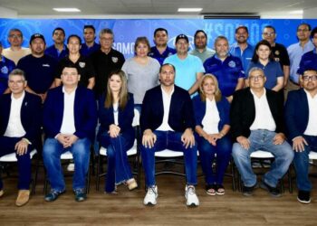 La visión de Yamil Bukele para el baloncesto salvadoreño durará cuatro años más