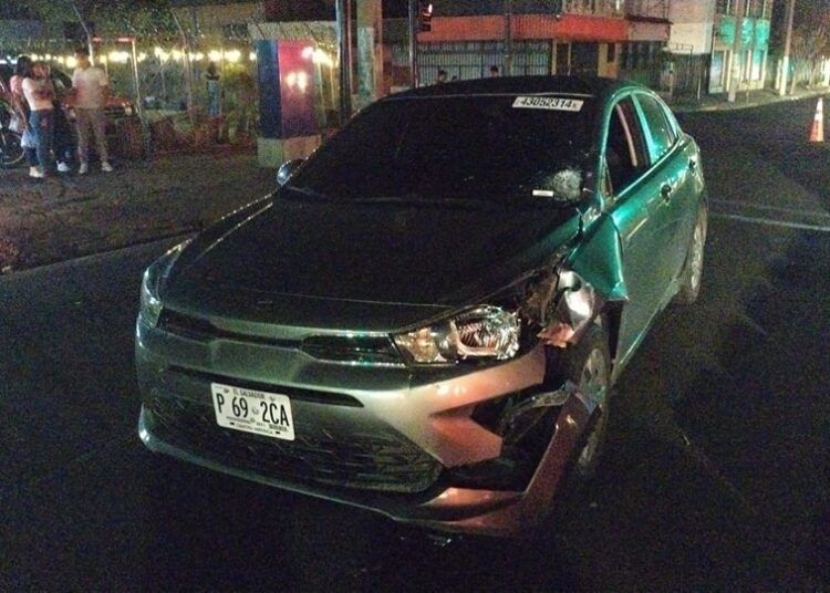 Hombre fallece al ser atropellado sobre la alameda Juan Pablo II