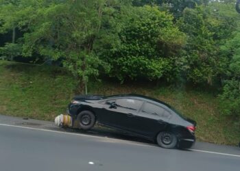Conductor en estado de ebriedad choca contra bloques de cemento sobre la avenida Jerusalén