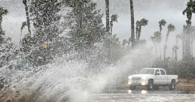 Un nuevo ‘ciclón bomba’ amenaza la Costa Oeste de EE.UU.
