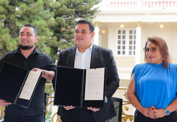 Gobierno apoya realización de 5° Festival de Cortos de la Escuela de Cine y Arte Visual