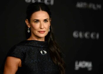 ‘Puritanos, fanáticos religiosos y criminales’: Así describió Demi Moore a Estados Unidos durante la premiere de ‘La Sustancia’ en Francia