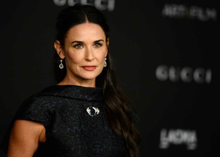 ‘Puritanos, fanáticos religiosos y criminales’: Así describió Demi Moore a Estados Unidos durante la premiere de ‘La Sustancia’ en Francia