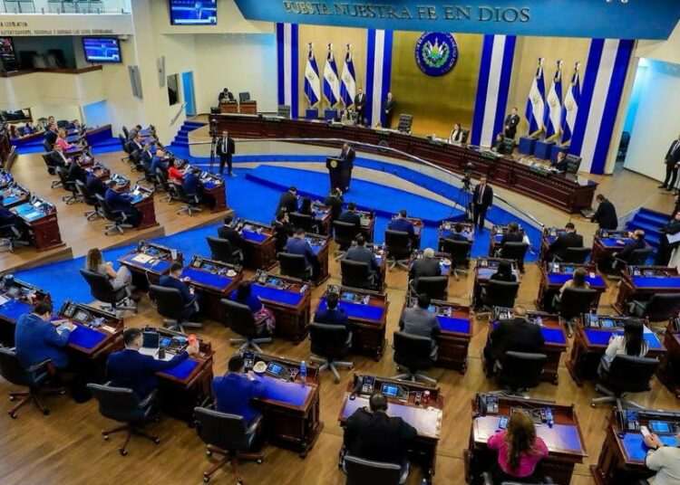 El Salvador ratifica acuerdo con EE.UU. para facilitar el comercio y la protección fronteriza