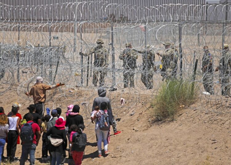 Trump prevé un estado de emergencia para deportar migrantes