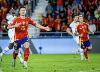 España derrota a Suiza y mantiene su invicto en la Nations League