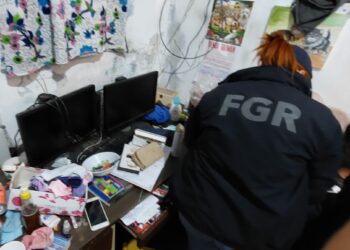 Seguirán proceso en libertad nueve acusados de estafar a través de redes sociales