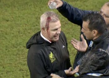 El presidente de la FIFA, Gianni Infantino lamenta agresión que sufrió el DT de México Javier Aguirre