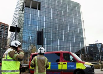 La Policía de Londres hizo estallar un paquete sospechoso cerca de la embajada de EEUU