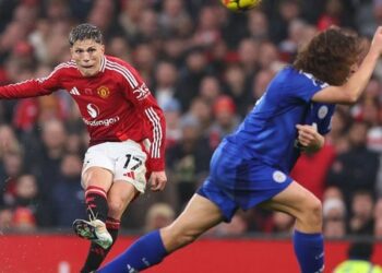 Manchester United golea al Leicester 3-0