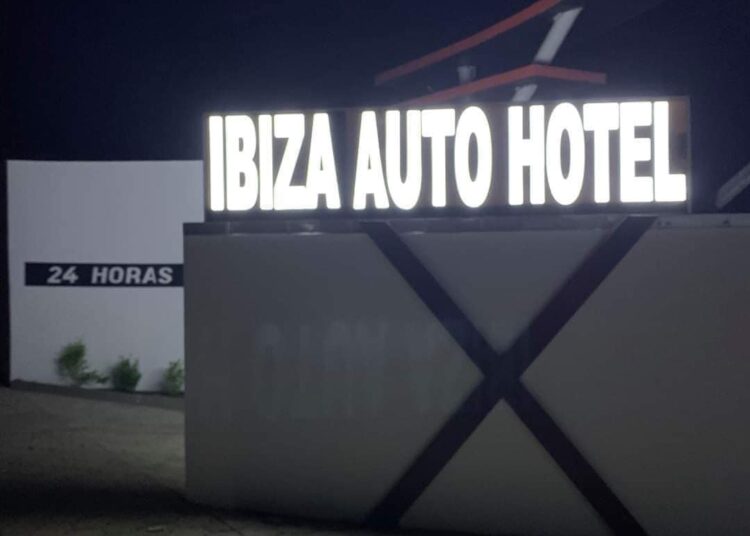 Encuentran fallecidos a un hombre y una mujer en un motel de Ahuachapán