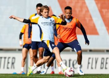 Hubo un cara a cara entre las figuras del Real Madrid y Carlo Ancelotti por los malos resultados