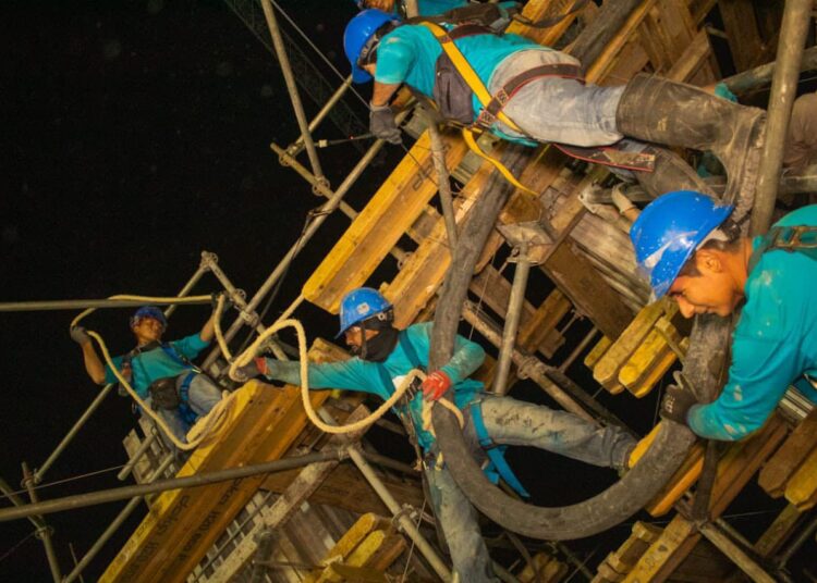 Avanzan trabajos en el cuarto nivel del nuevo Hospital Rosales