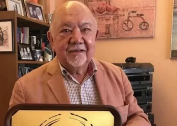 Sergio Corona graba su último capítulo de «Como Dice el Dicho» después de 13 años al aire