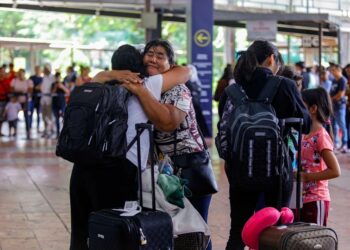 40% del turismo salvadoreño en temporada navideña es de viajeros que visitan a sus familias