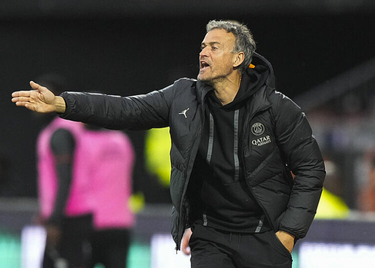 Al-Khelaifi sepulta los rumores sobre la salida de Luis Enrique del PSG