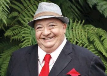 Luis de Alba reaparece y desmiente haber sido hospitalizado, revela detalles sobre su estado de salud