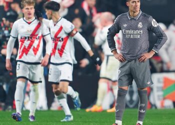 Real Madrid empató 3-3 con Rayo Vallecano y no pudo alcanzar la cima