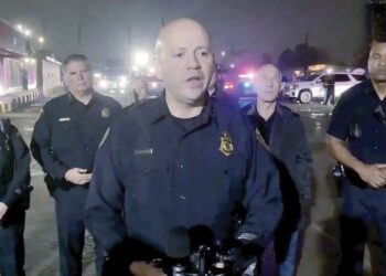 Tiroteo en una fiesta en Houston deja 2 adolescentes muertos y 4 heridos