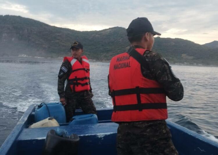 Recuperan el cuerpo sin vida de joven arrastrado por corriente de retorno en Playa Dorada, Sonsonate